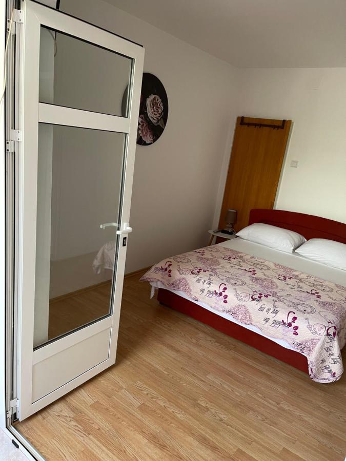Apartmani Frane Tribalj Exterior foto